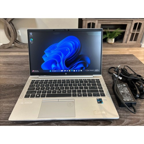 HP EliteBook 840 G5 – Intel Core i5 (8th Gen), 16GB RAM, 256GB SSD, Backlit Keyboard